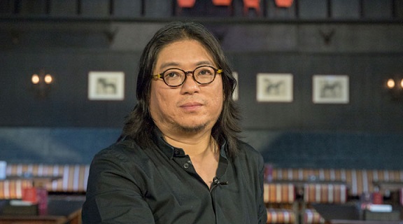 一人苦撑的脱口秀为何引发中国视频行业争夺战