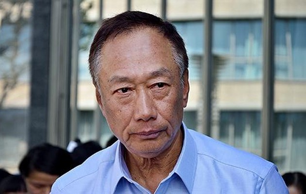 路透社披露郭台铭辞职采访细节：辞职是为年轻人才铺平道路