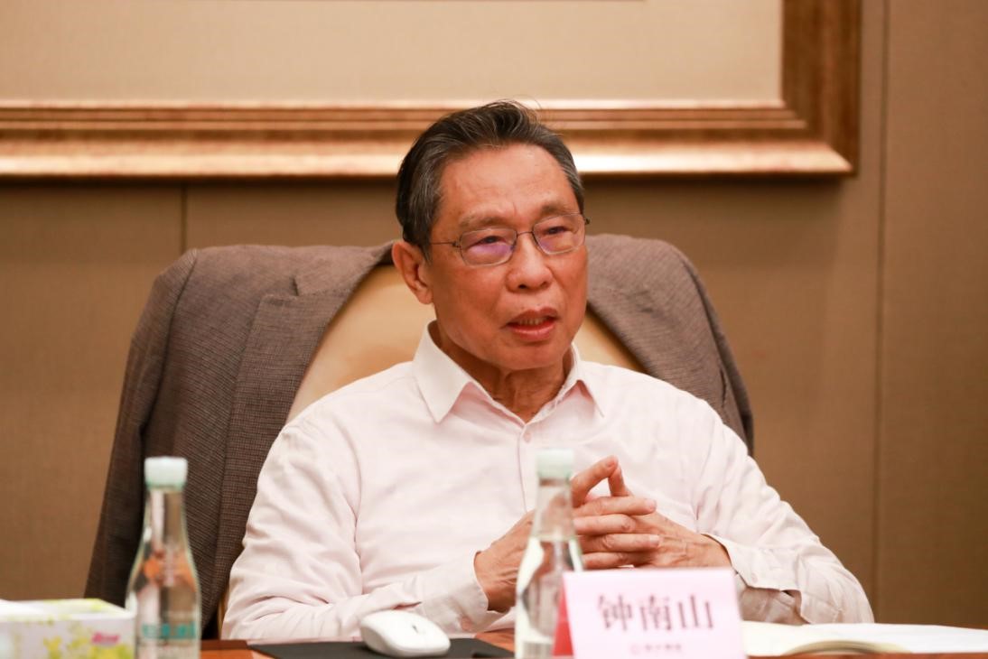 战疫最强集结号吹响！哈佛宣布携手钟南山、恒大共同“抗疫”