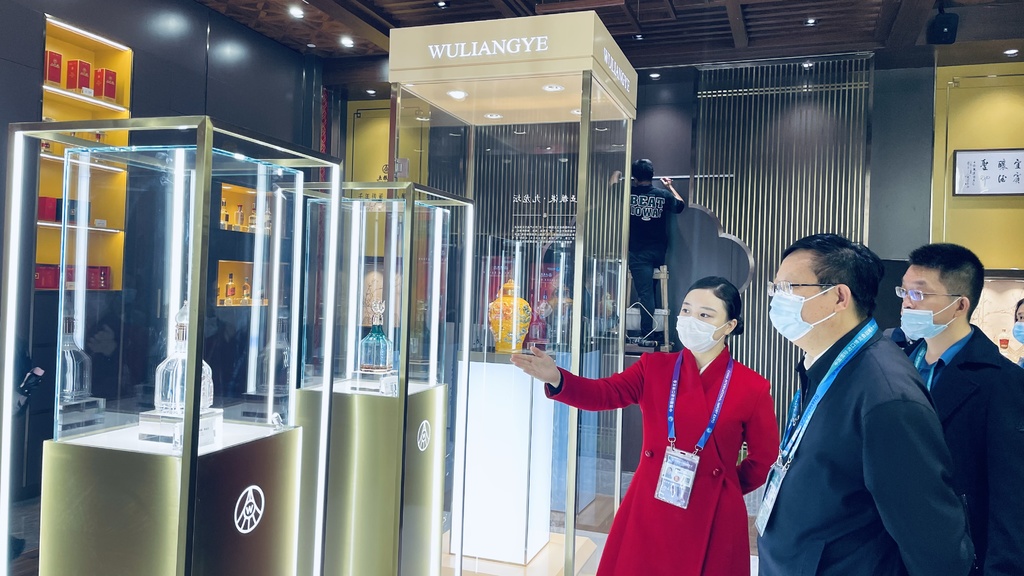 站位全球盛会 占据世界舞台五粮液致力讲好浓香四溢的中国故事