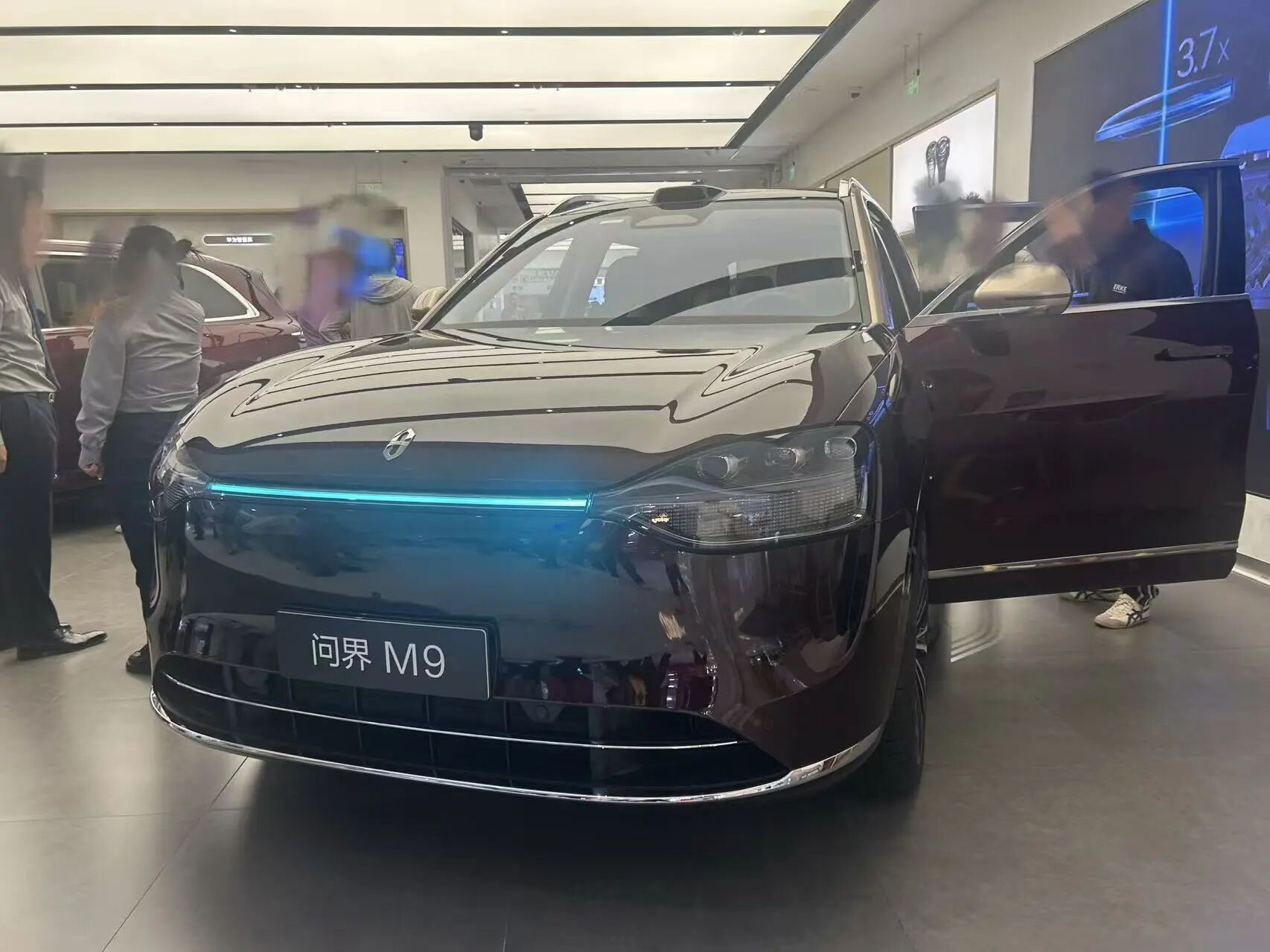 国资入主、控股权更迭！赛力斯计划剥离蓝电汽车，野心不止于问界