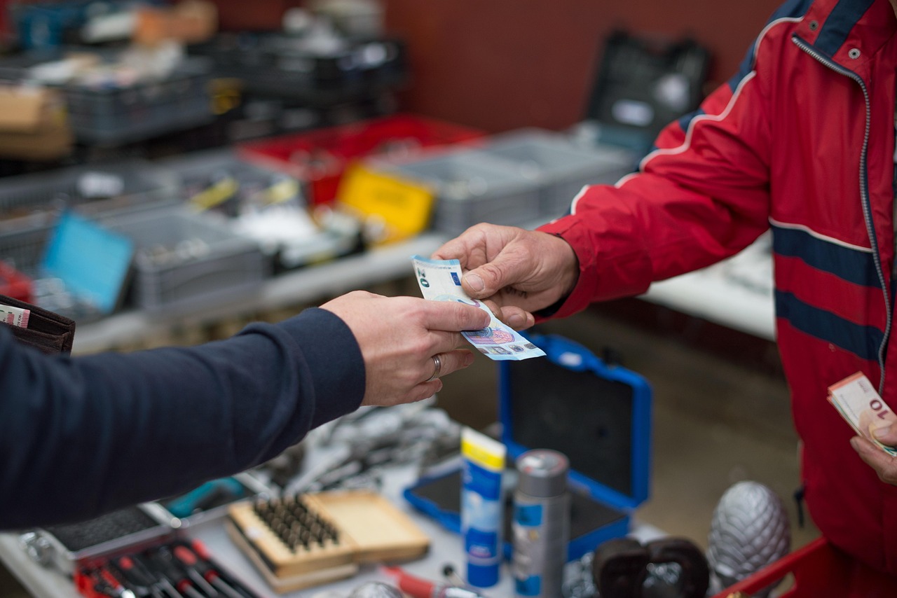 抽签日临近：美国大型科技公司准备规避特朗普的10万美元H-1B签证费