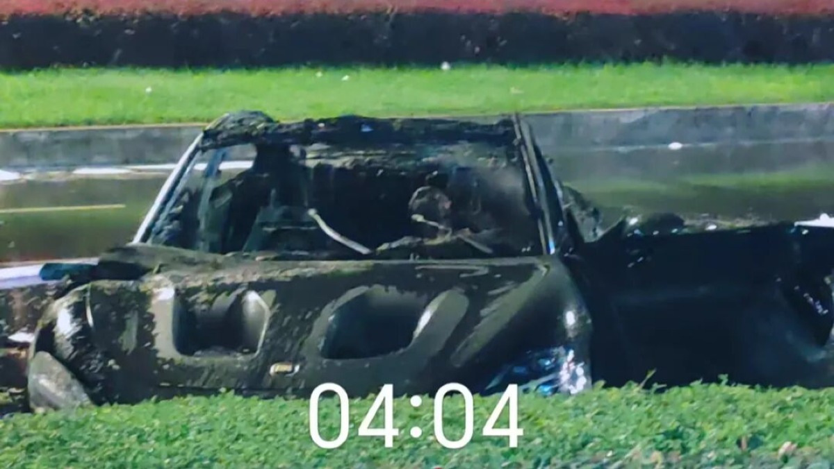 成都小米汽车事故复议落定：时速167km撞击、车门断电无法打开，司机全责