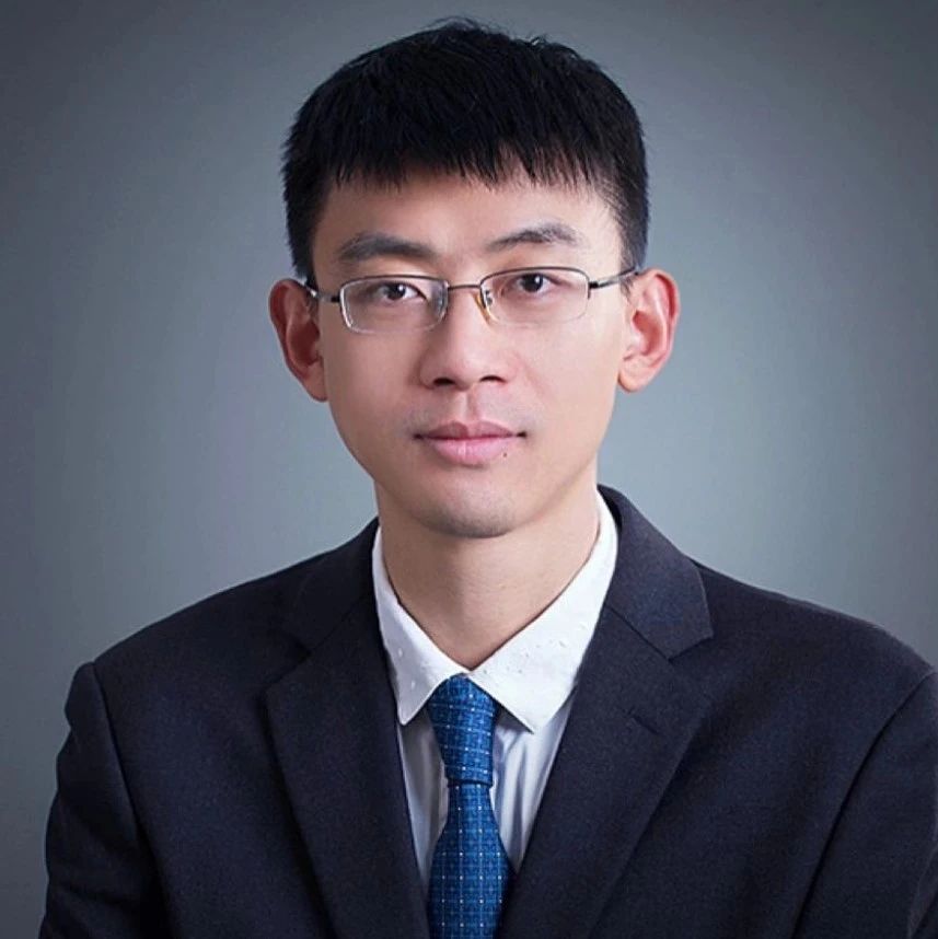 信达澳亚台柱子冯明远近期业绩回暖，靠什么翻身？